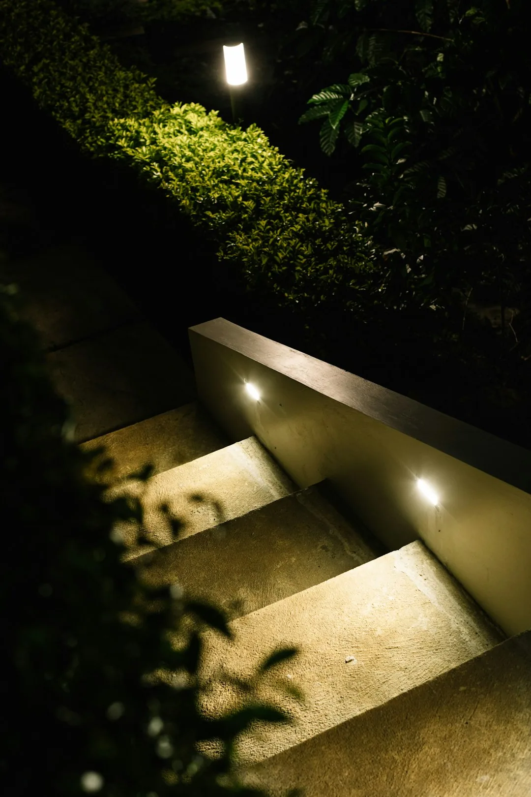 Recessed step lights concrete stairs wall night hedge caso SC